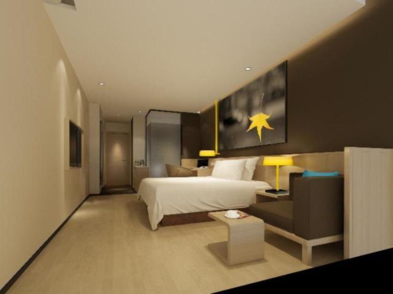 7Days Inn Yunfu Luoding Central Екстер'єр фото